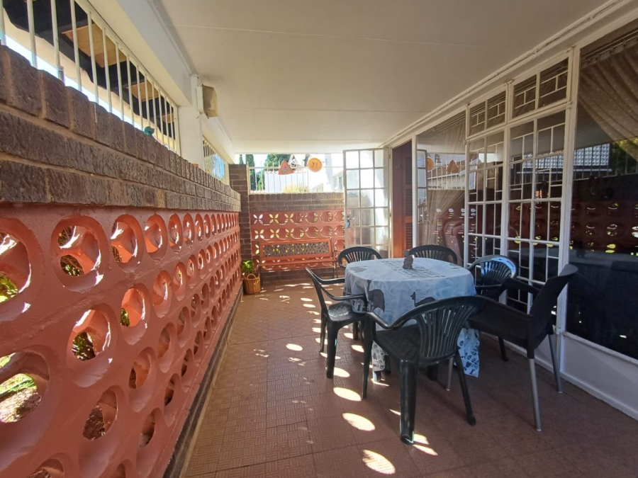 3 Bedroom Property for Sale in Flamwood North West